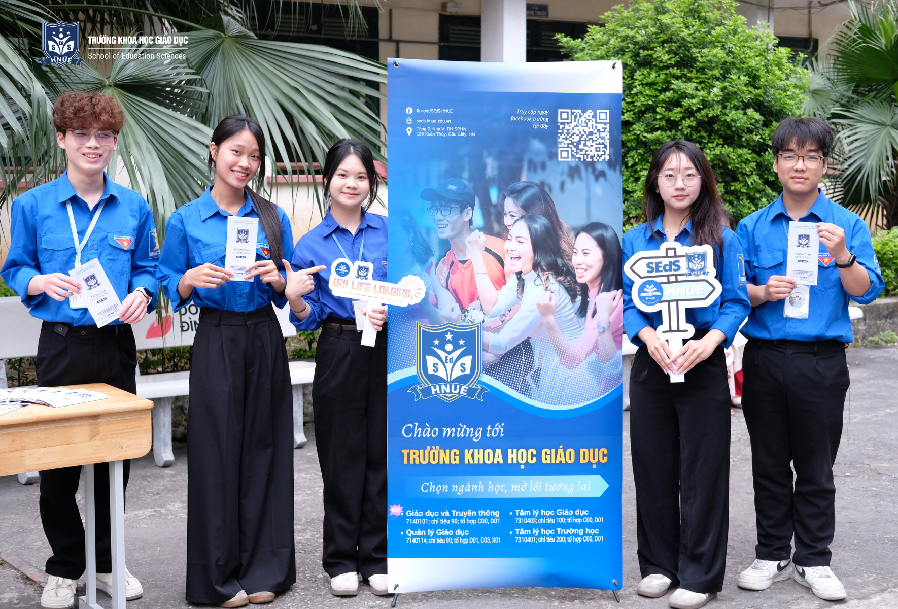 BUỔI TƯ VẤN TUYỂN SINH TẠI TRƯỜNG THPT KHƯƠNG HẠ