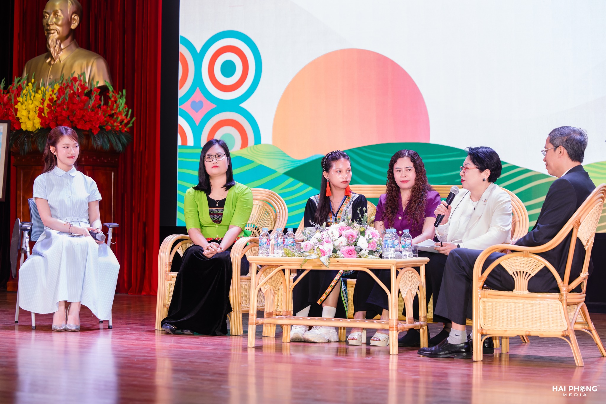 [RECAP] “CHÚNG TÔI CÓ THỂ” – CÙNG UNESCO THÚC ĐẨY BÌNH ĐẲNG GIỚI VÀ GIÁO DỤC STEAM CHO NỮ SINH VIỆT NAM