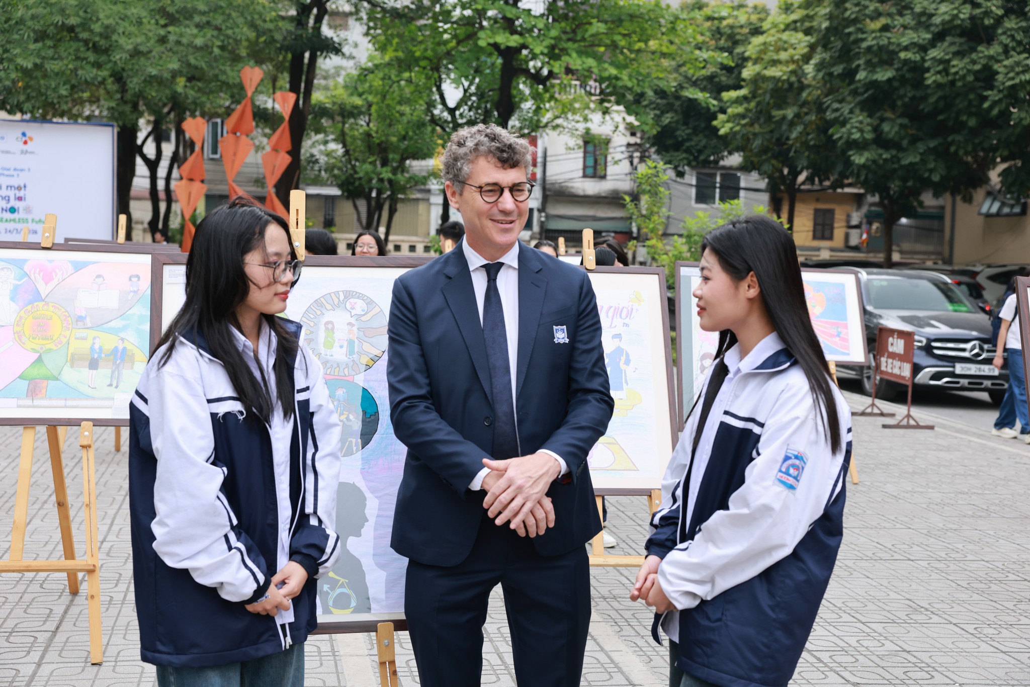 [RECAP] “CHÚNG TÔI CÓ THỂ” – CÙNG UNESCO THÚC ĐẨY BÌNH ĐẲNG GIỚI VÀ GIÁO DỤC STEAM CHO NỮ SINH VIỆT NAM