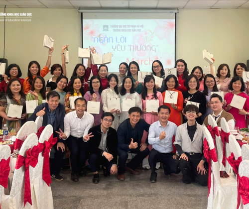 Du xuân Bính Ngọ và chào mừng 8/3